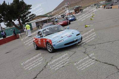 media/Jun-01-2025-CalClub SCCA (Sun) [[eae223c5dd]]/Around pit/